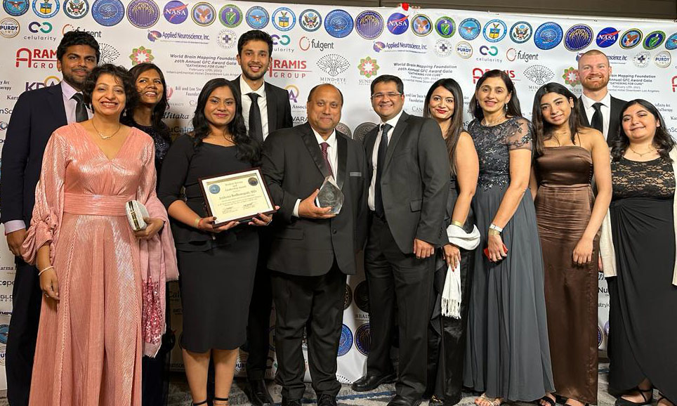 Dr. Sunder Receives Golden Axon Leadership Award